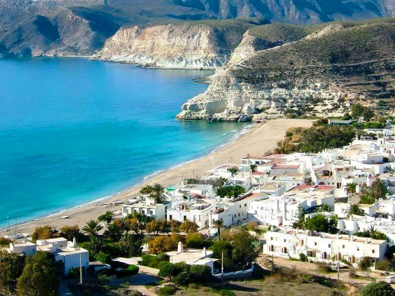 Playa de agua amarga en Nijar, Almeria